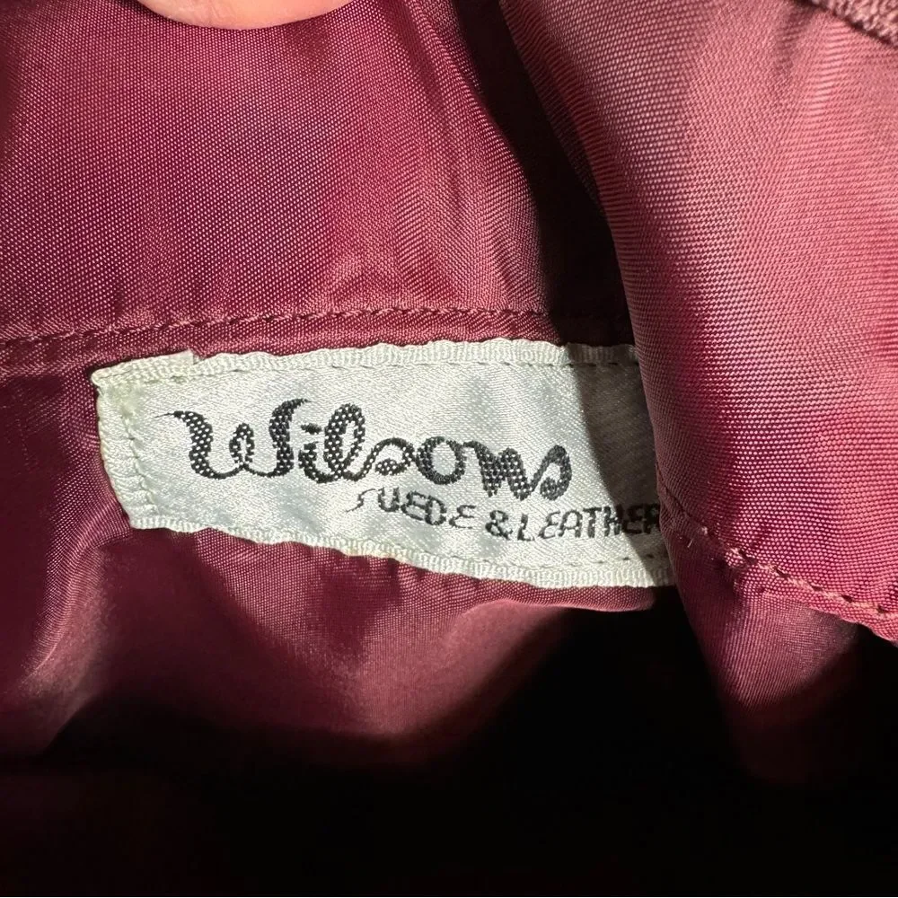 Wilson’s Vintage Burgundy Leather Asymmetric Flap Crossbody Bag Plush 70s 80s